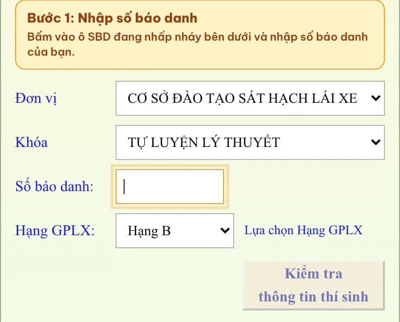Màn hình nhập số báo danh với ô SBD màu trắng được làm nổi bật